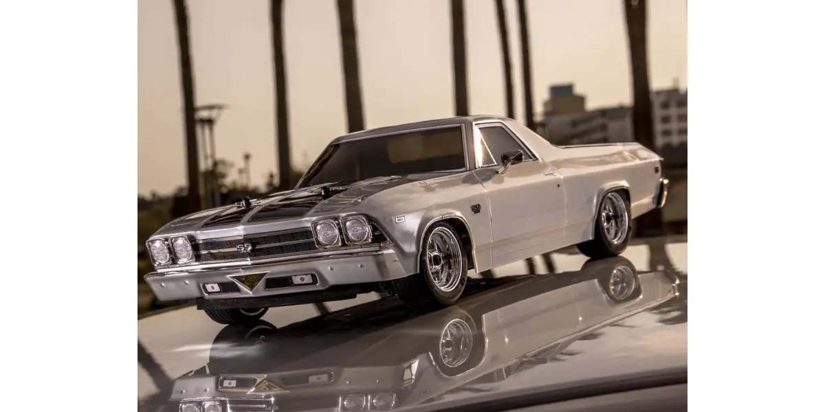 Kyosho Fazer MK2 (L) Chevy El Camino SS396 1969 Type 2 Readyset 1/10