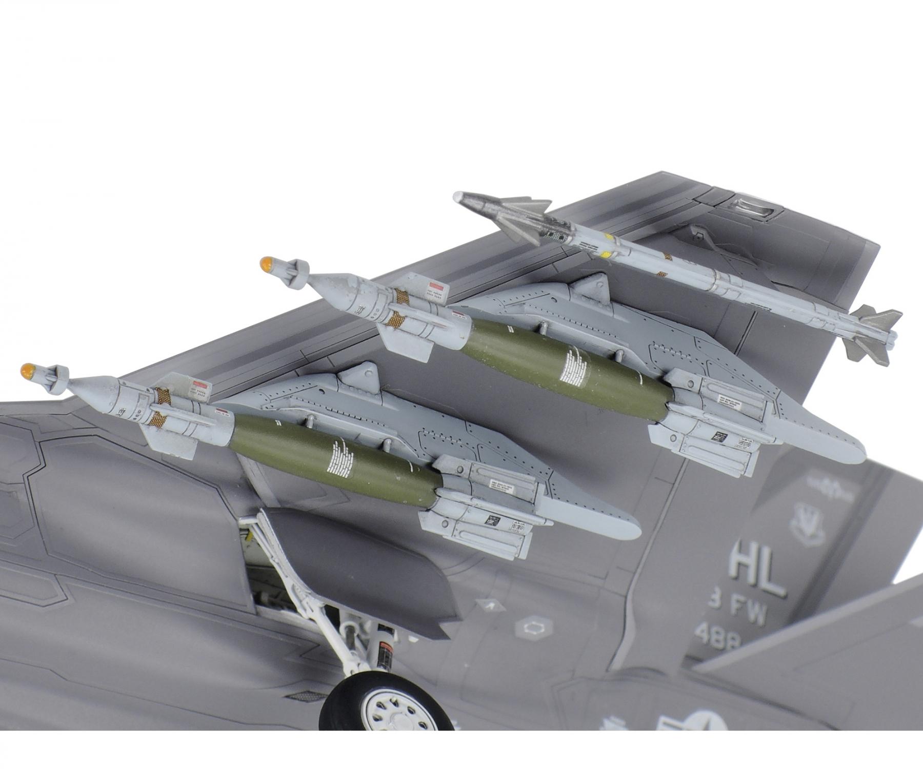 Tamiya Lockheed Martin F-35A Lightning II 1/72