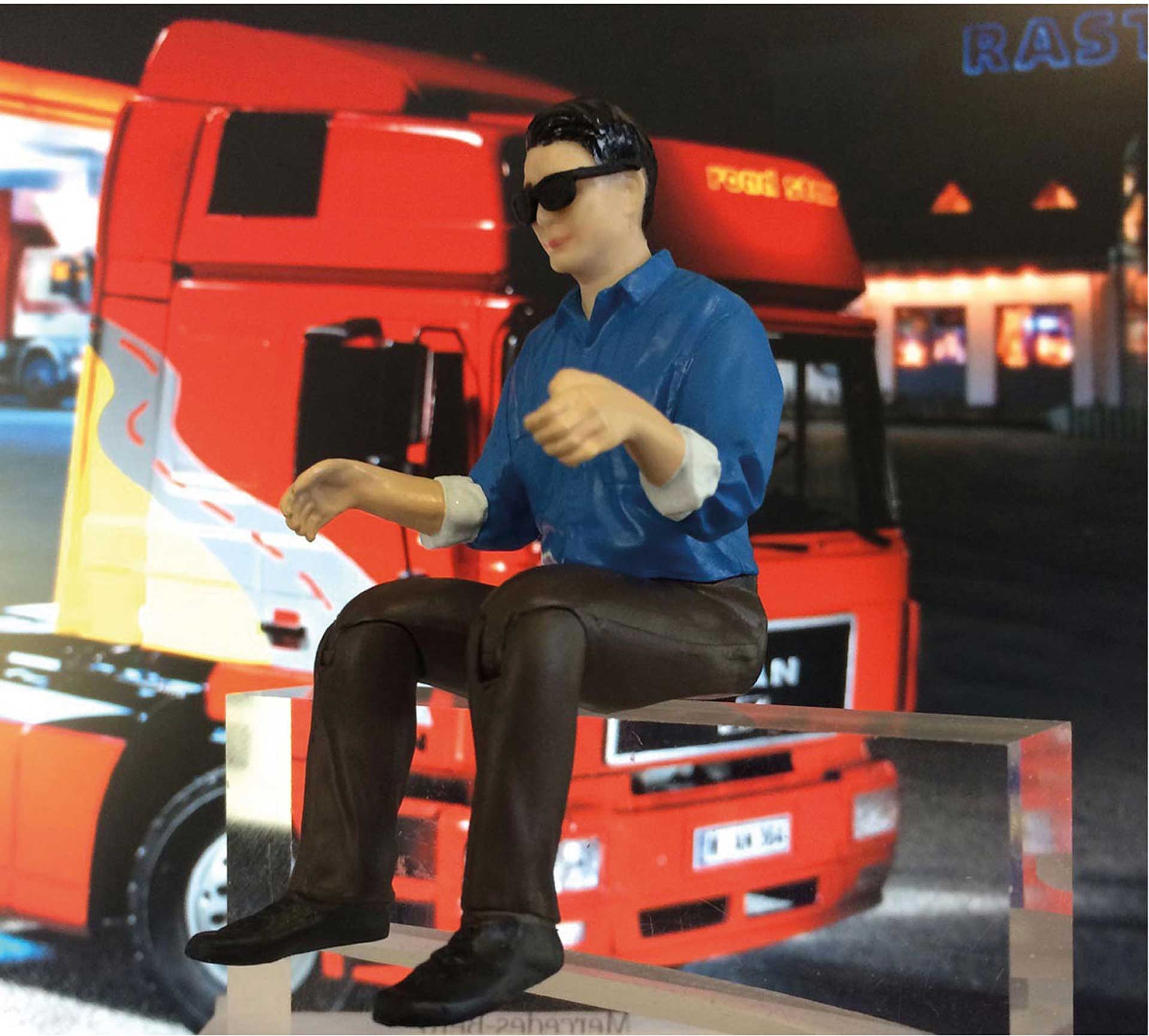 Robbe Truck-Driver Male Figure with Sunglasses  for 1/14 Trucks