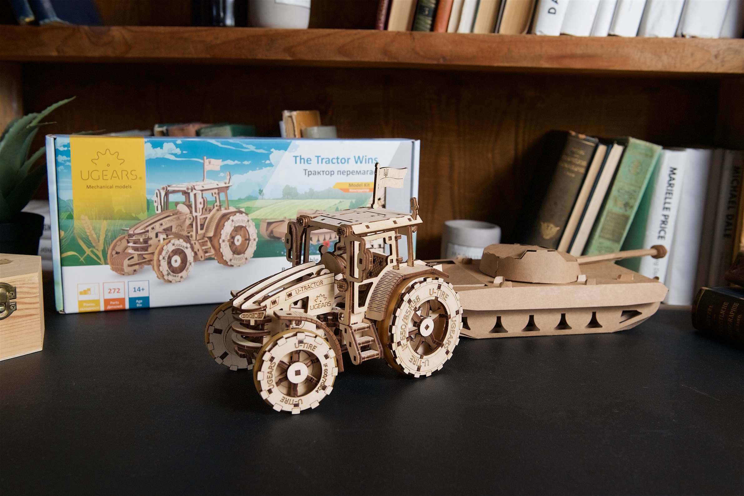 U-Gears De Tractor Wint mechanisch houten bouwpakket