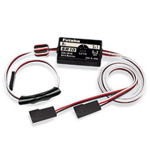 Futaba SR10 Syncronised Servo Reverser with Extension Cord