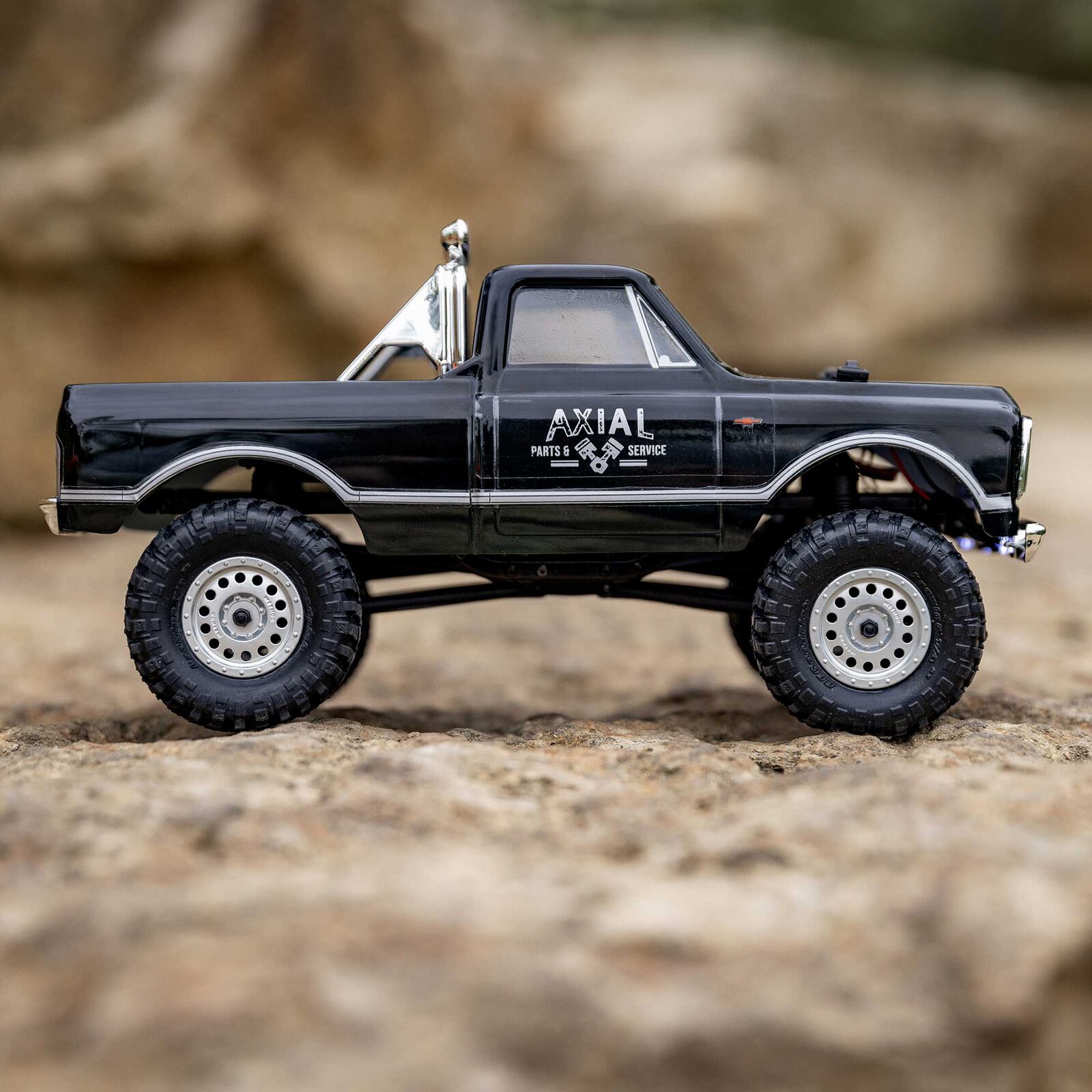 Axial SCX24 1967 Chevrolet C10 4WD Truck Brushed RTR Black 1/24
