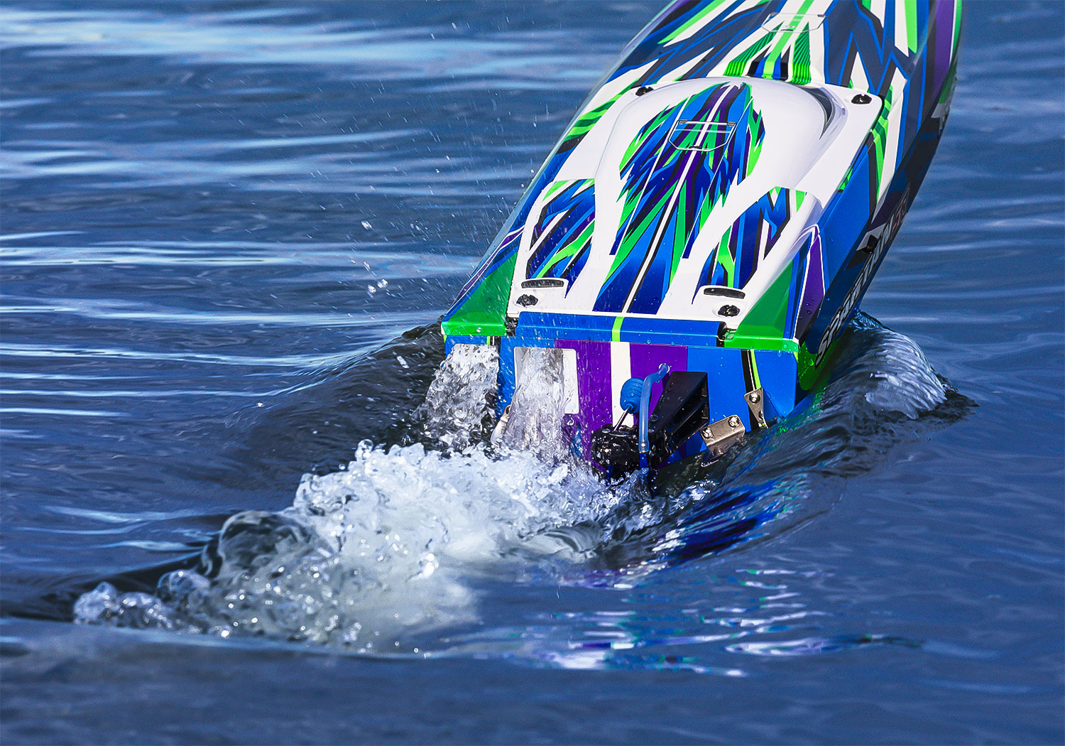 Traxxas Spartan SR36 Brushless Race Boat TQi TSM GREEN
