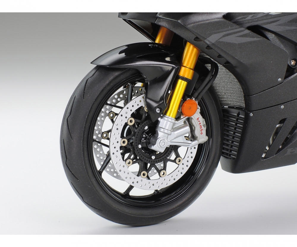 Tamiya Honda CBR1000RR-R Fireblade SP 1/12