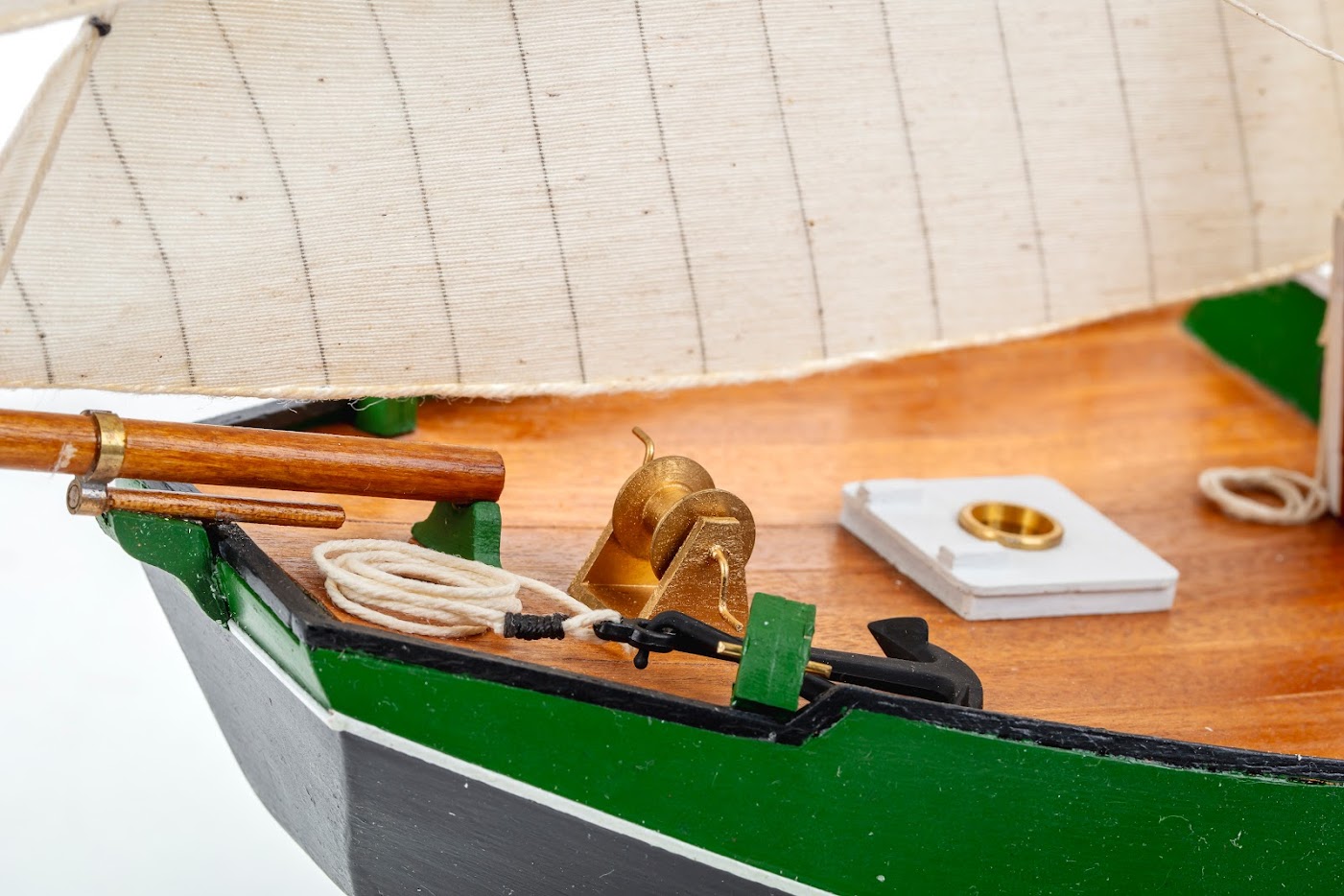 Billing Boats Zeeschouw 1/22