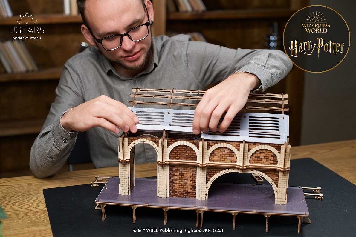 U-Gears Platform 9 ¾™ Harry Potter mechanisch houten bouwpakket