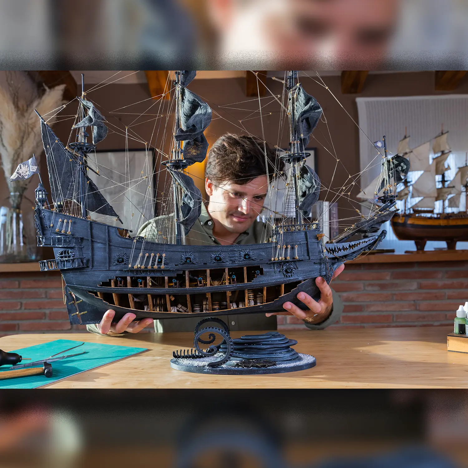 Occre The Flying Dutchman Pirate Ship 1/50