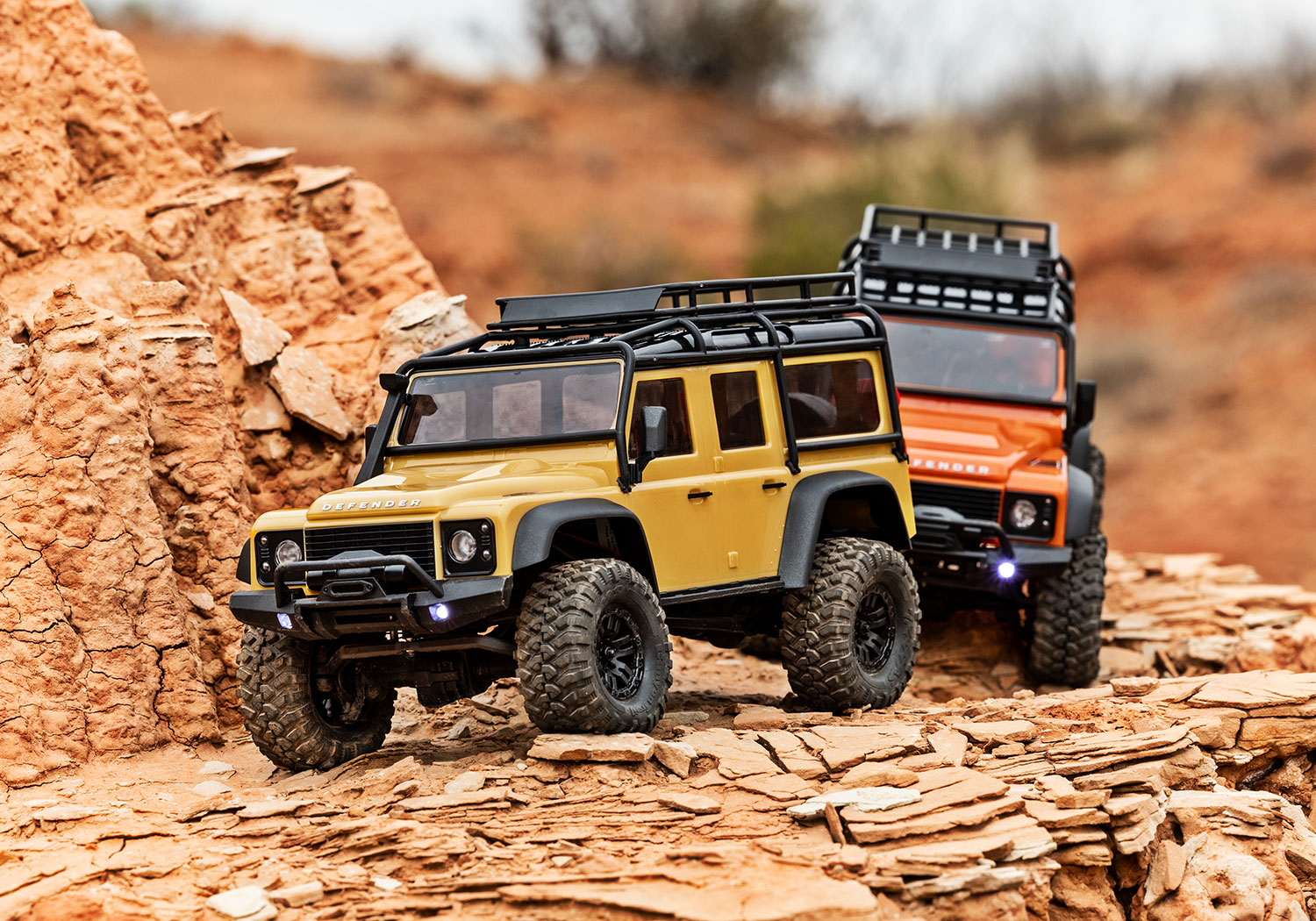 Traxxas TRX-4M Land Rover 4WD Electric Scale and Trail Crawler with TQ 1/18 Tan