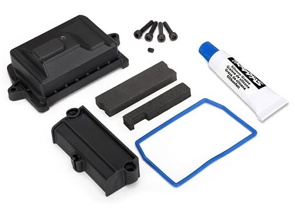 Traxxas Box, receiver (sealed)/ wire cover/ foam pads/ silicone grease/ 3x15 CS (4)
