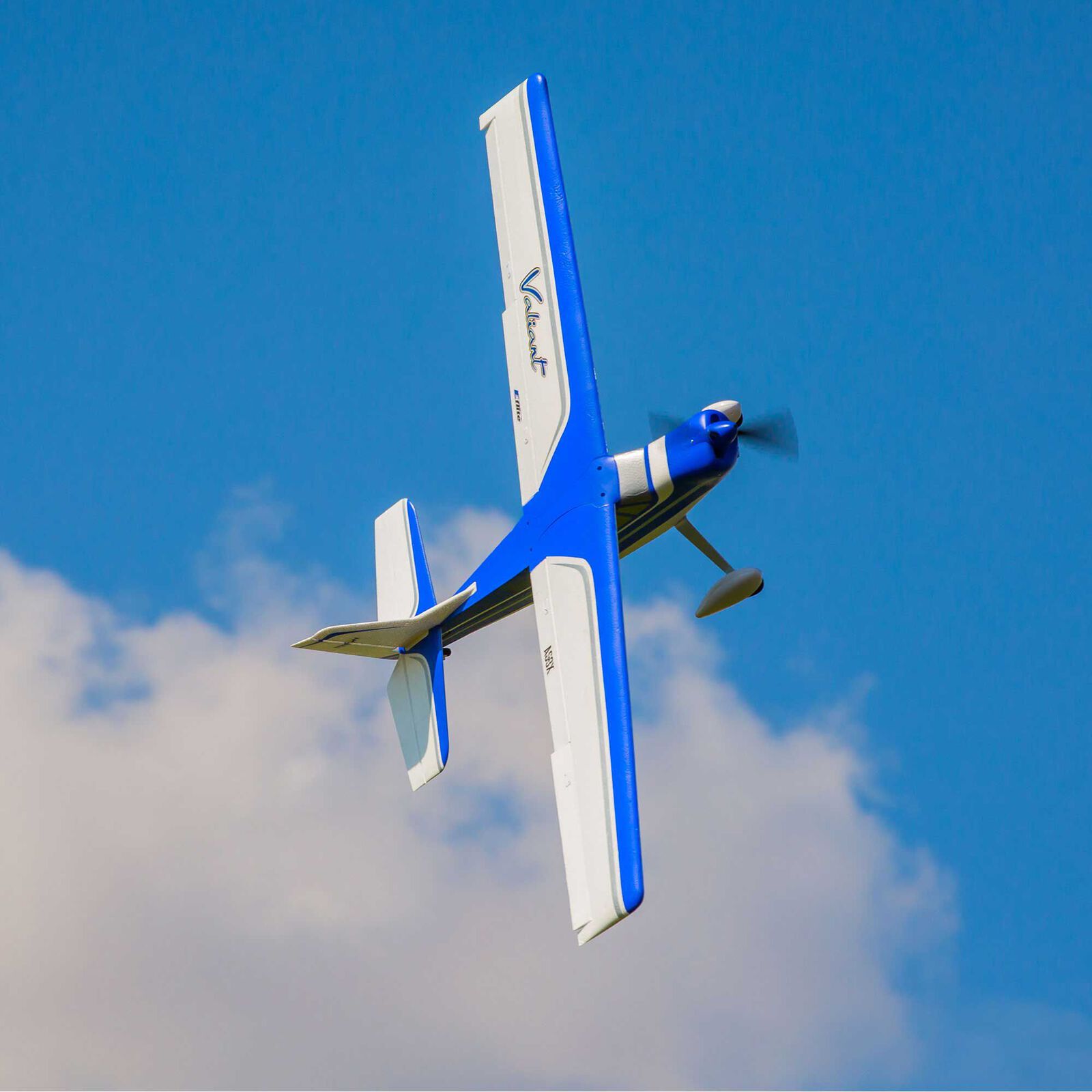 E-Flite Valiant 1.3m BNF Basic SAFE & AS3X