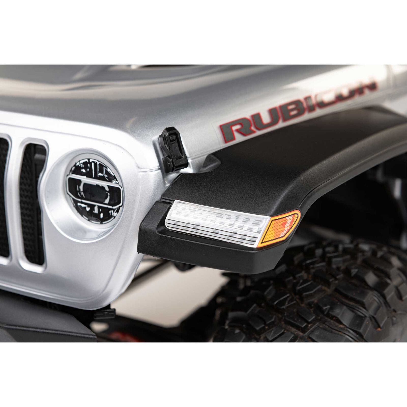 Axial SCX6 Jeep JLU Wrangler 4X4 RTR Crawler Silver 1/6