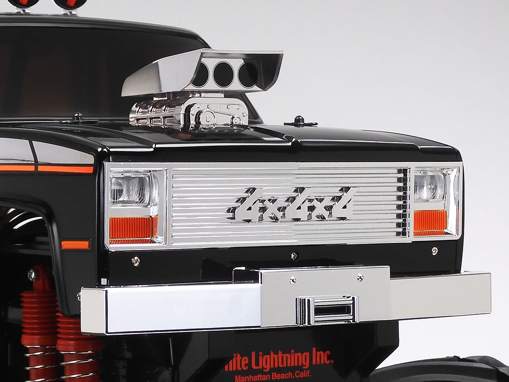 Tamiya Super Clod Buster "Black Edition" Monster Truck 4-Wheel Steering & 4WD Kit 1/10