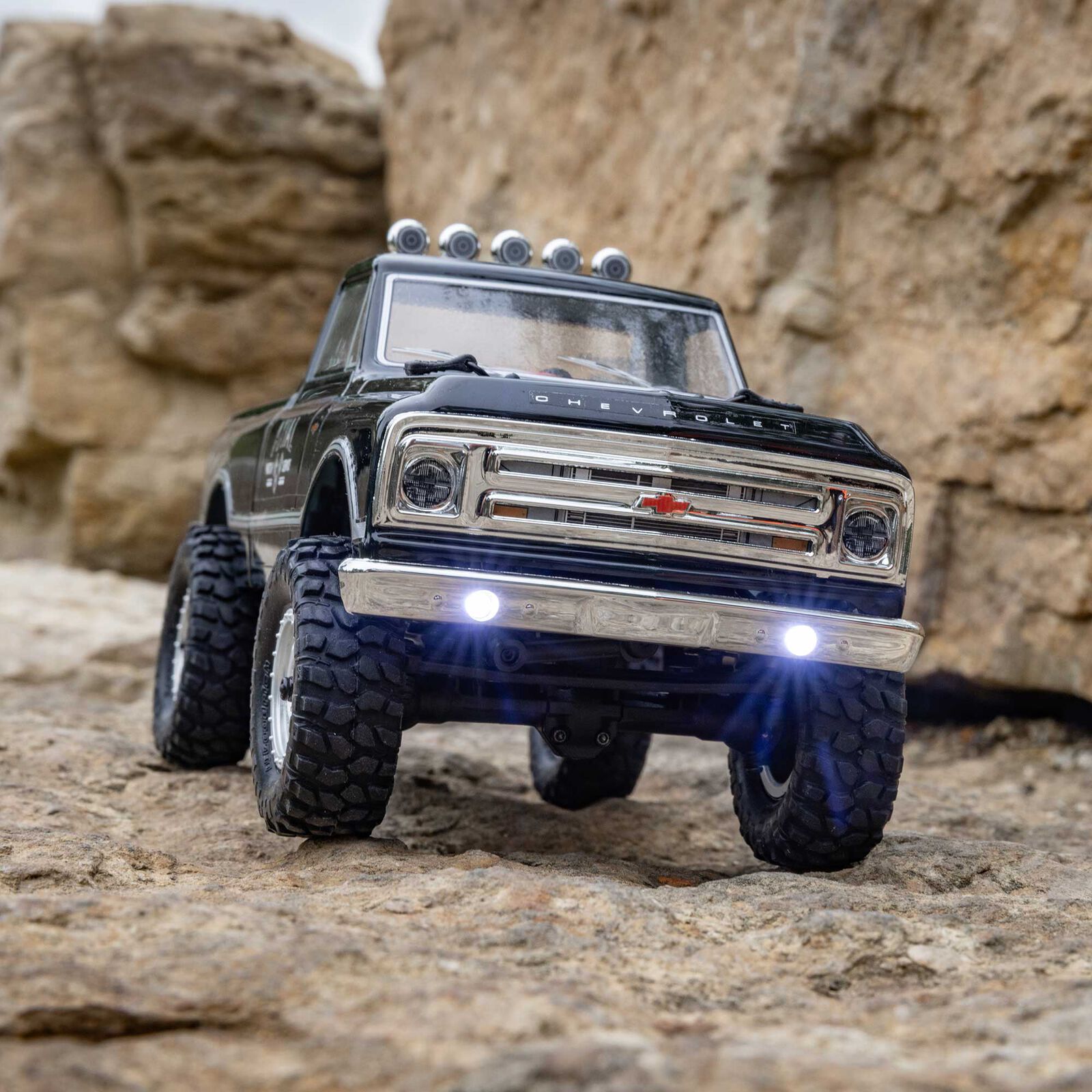 Axial SCX24 1967 Chevrolet C10 4WD Truck Brushed RTR Black 1/24