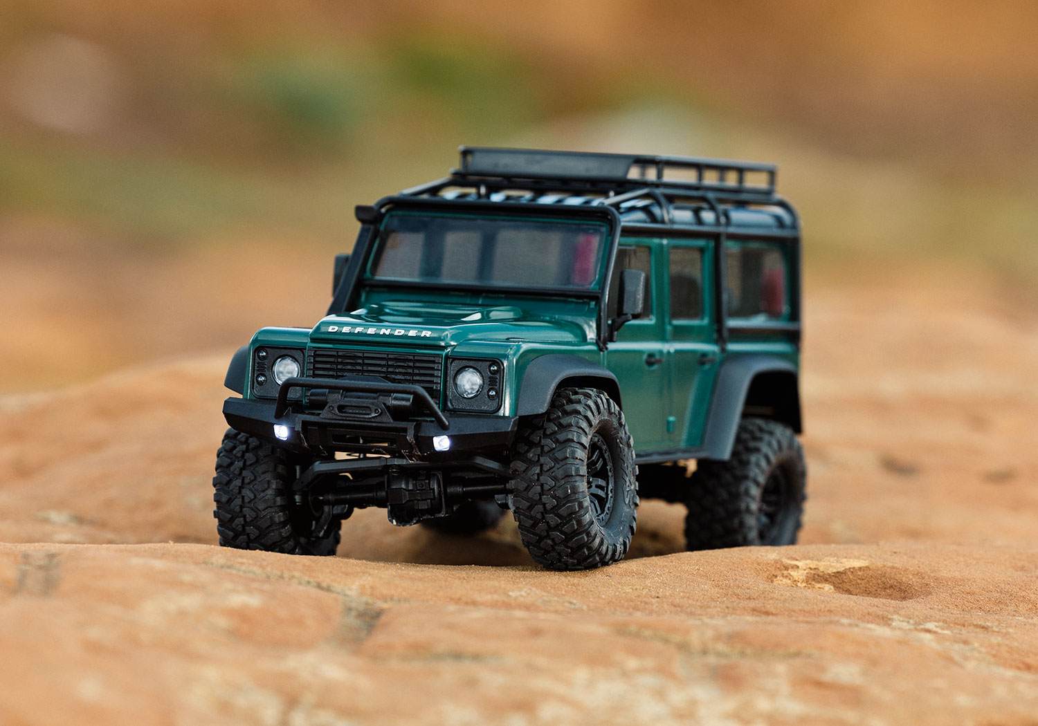 Traxxas TRX-4M Land Rover 4WD Electric Scale and Trail Crawler with TQ 1/18 Green