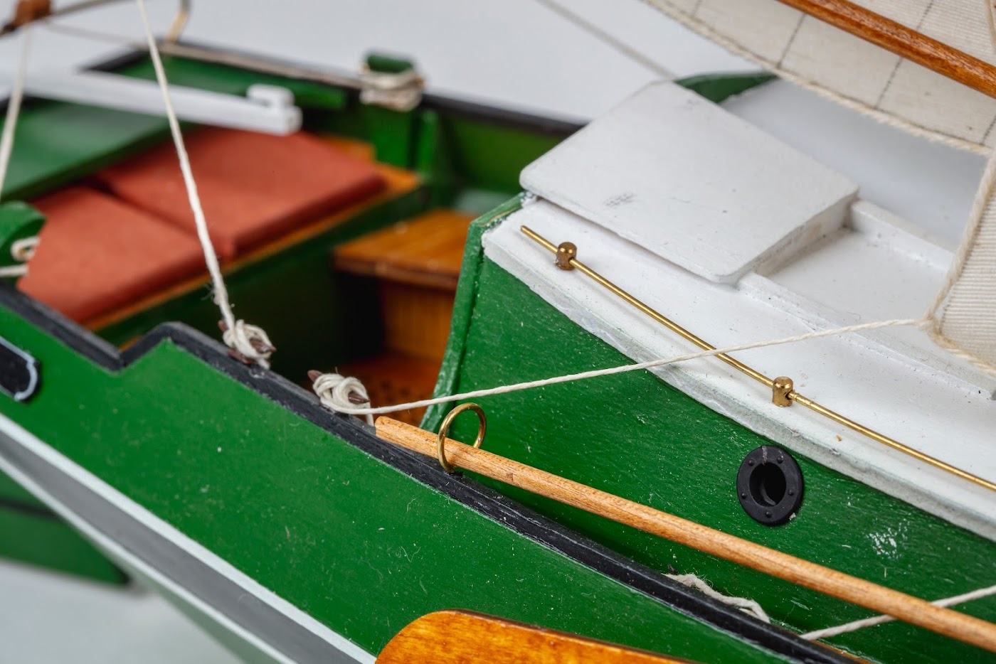 Billing Boats Zeeschouw 1/22
