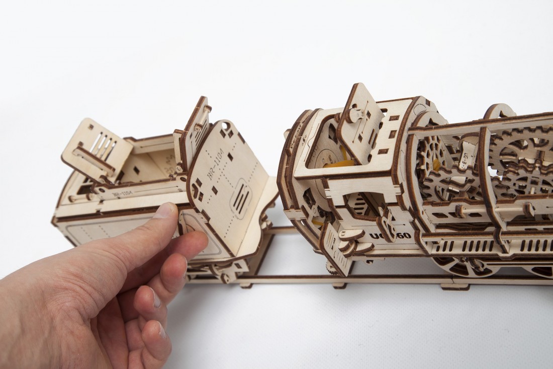 U-Gears Locomotief met Tender aangedreven door een elastiek motor mechanisch houten bouwpakket