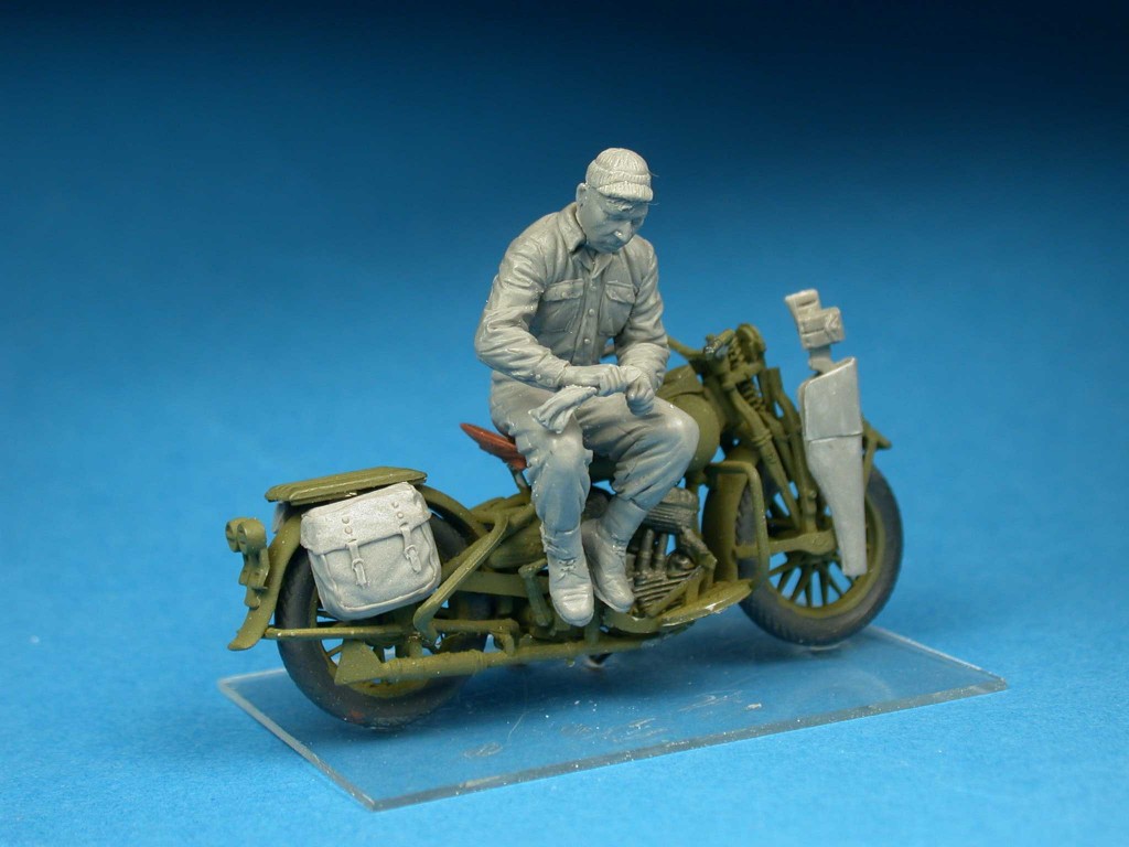 MiniArt U.S. Motorcycle Repair Crew 1/35