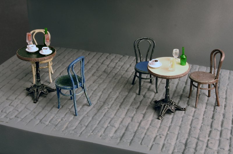 MiniArt Cafe Furniture and Crockery 1/35