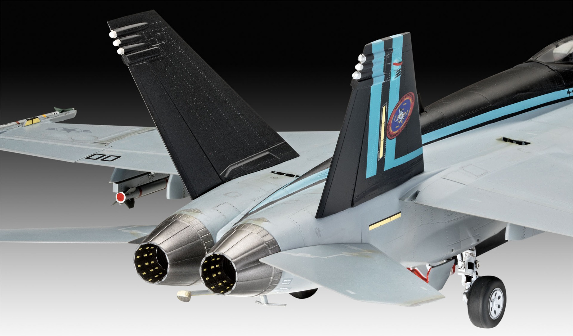 Revell Top Gun Maverick's F/A-18E Super Hornet 1/48