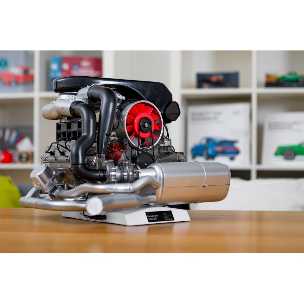 Franzis Porsche 911 Turbo Engine Kit 1/3