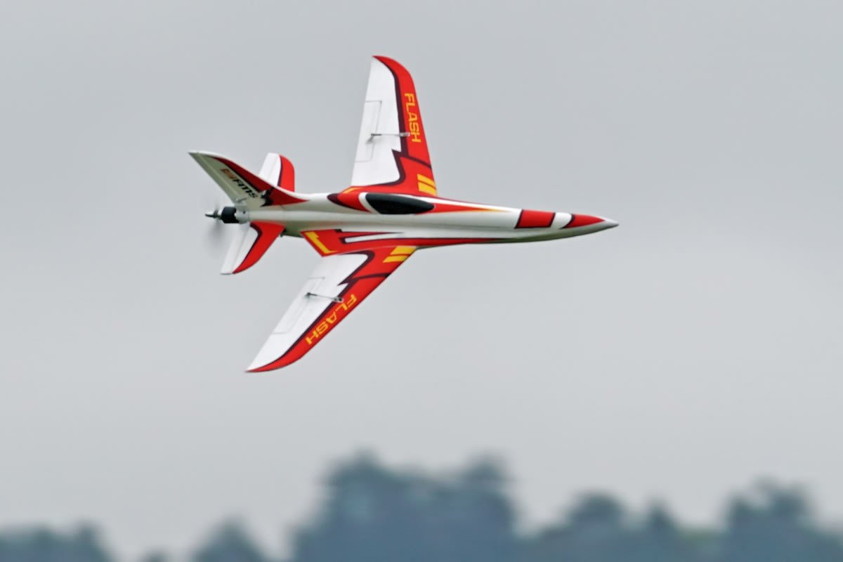 FMS Flash PNP - 85cm Combo incl. Reflex Gyro Systeem