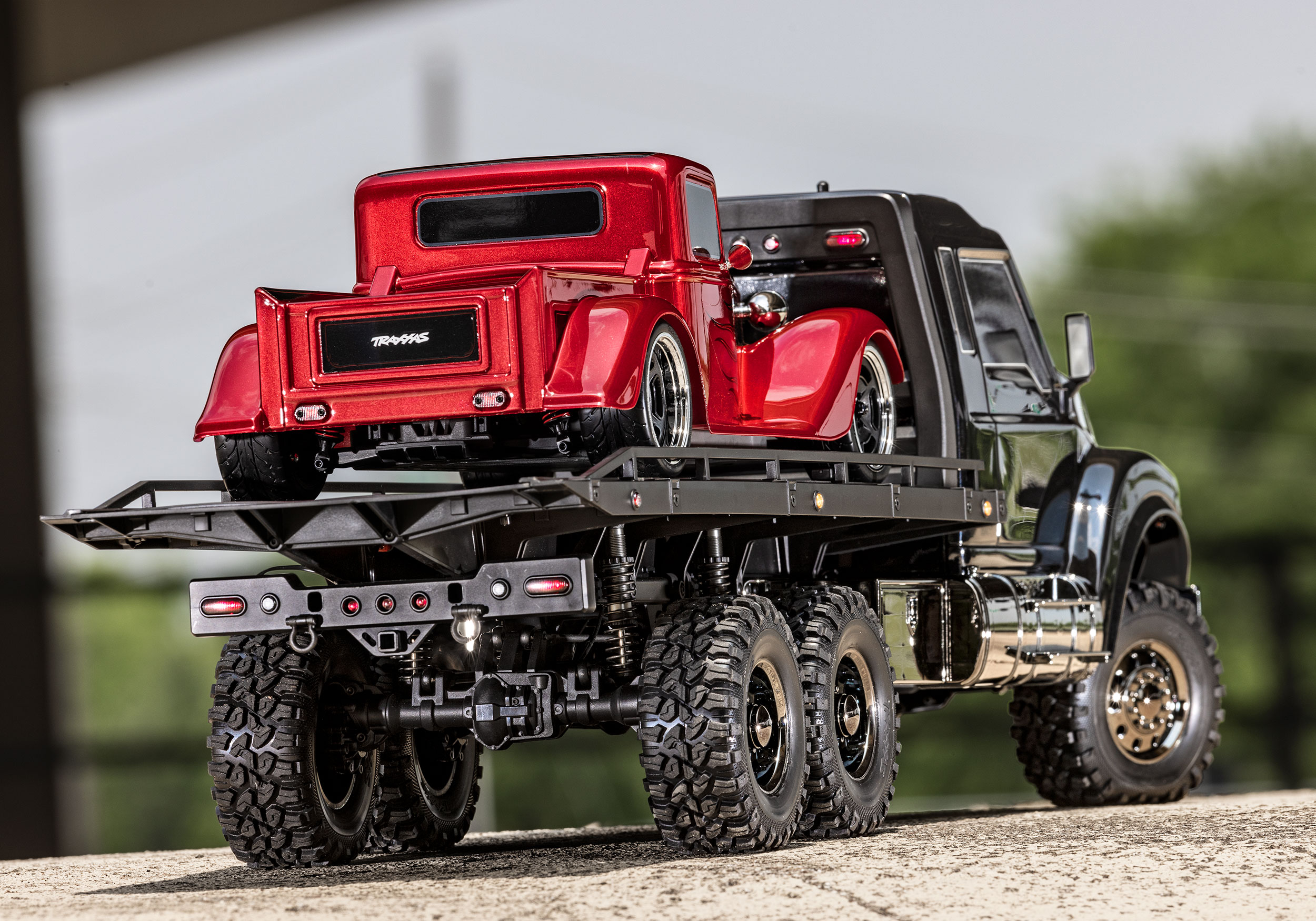 Traxxas Ultimate RC Hauler Truck with Winch Black RTR 1/10