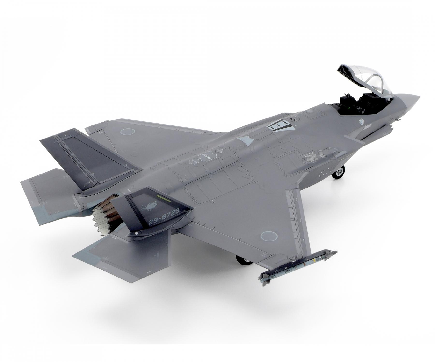 Tamiya Lockheed Martin F-35A Lightning II 1/72