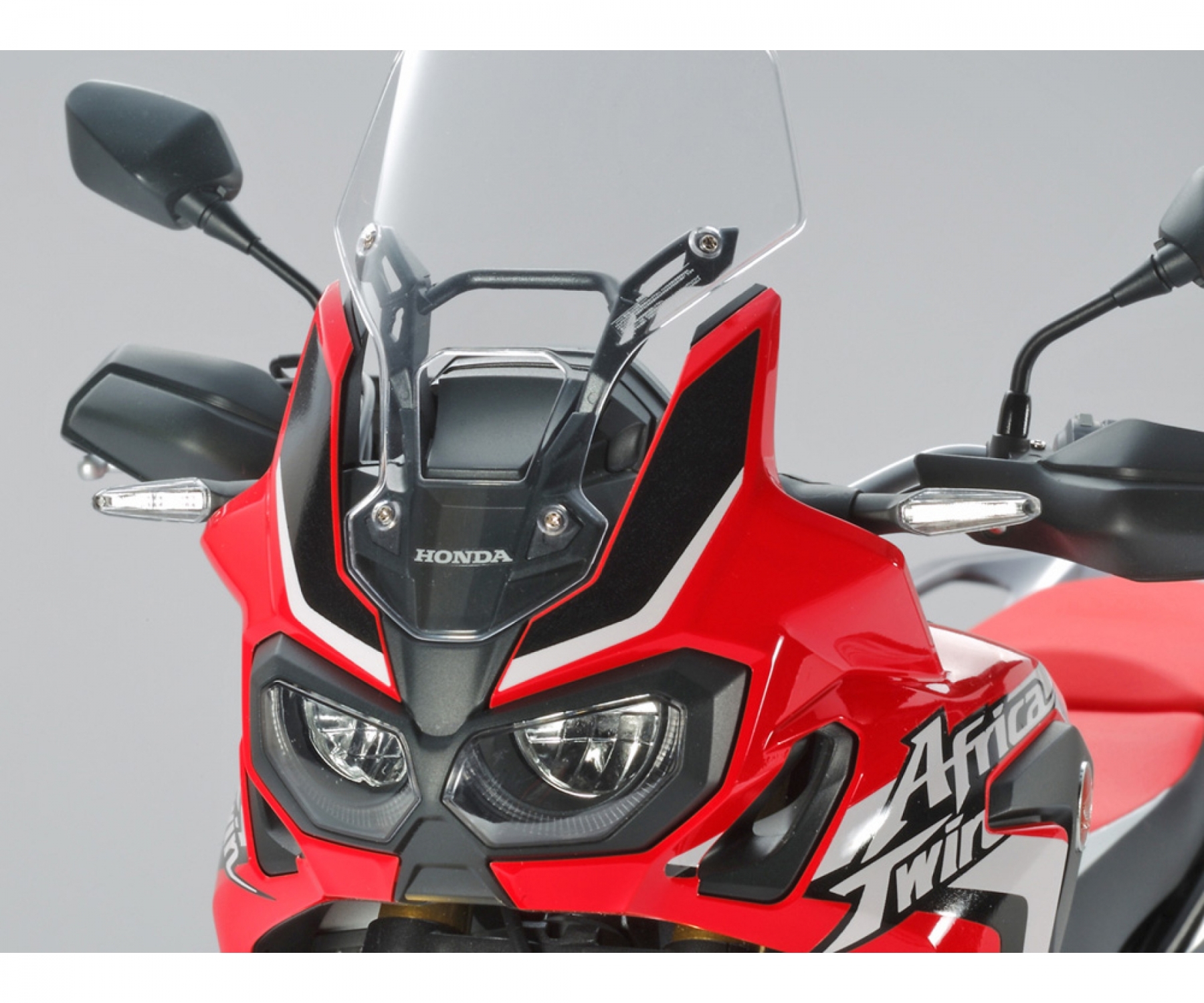 Tamiya Honda CRF 1000L Africa Twin Enduro 1/6