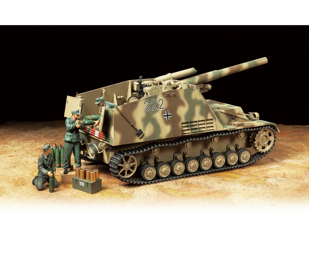 Tamiya Hummel (Late Production) 15cm schwere Panzerhaubitze 18/1 auf Fahrgestell Panzerkampfwagen III/IV (Sf) Sd.Kfz.165 1/35