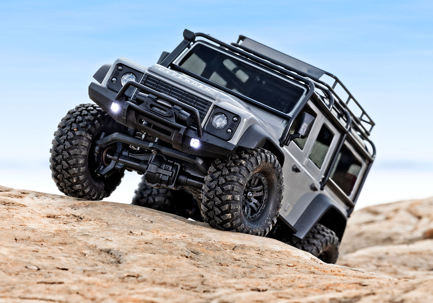 Traxxas TRX-4M Land Rover 4WD Electric Scale and Trail Crawler with TQ 1/18 Silver