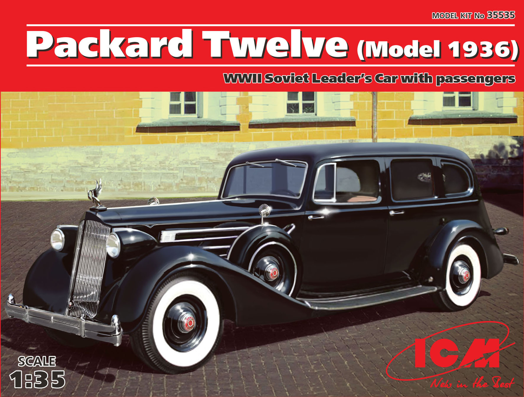 ICM Packard Twelve (Model 1936) - WW II Soviet Leaders Car with Passengers 1/35