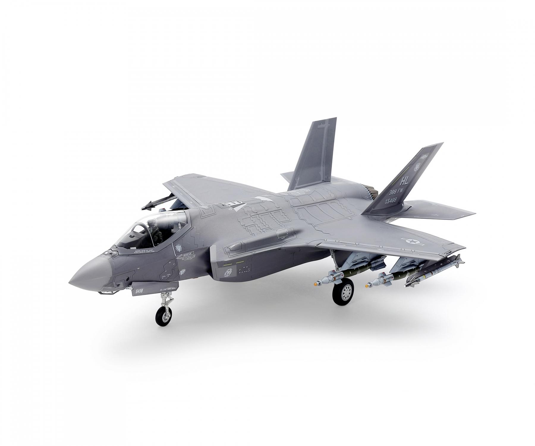 Tamiya Lockheed Martin F-35A Lightning II 1/72