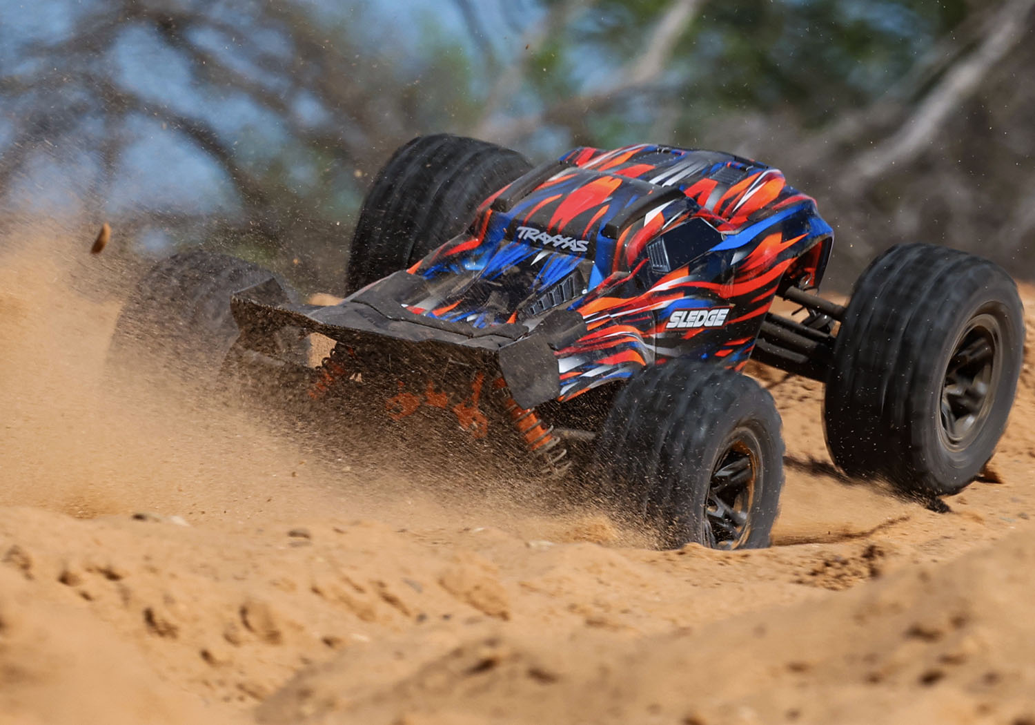 Traxxas Sledge V2 Belted Brushless 6S Off-Road Truggy 1/8 4WD TSM RTR Orange