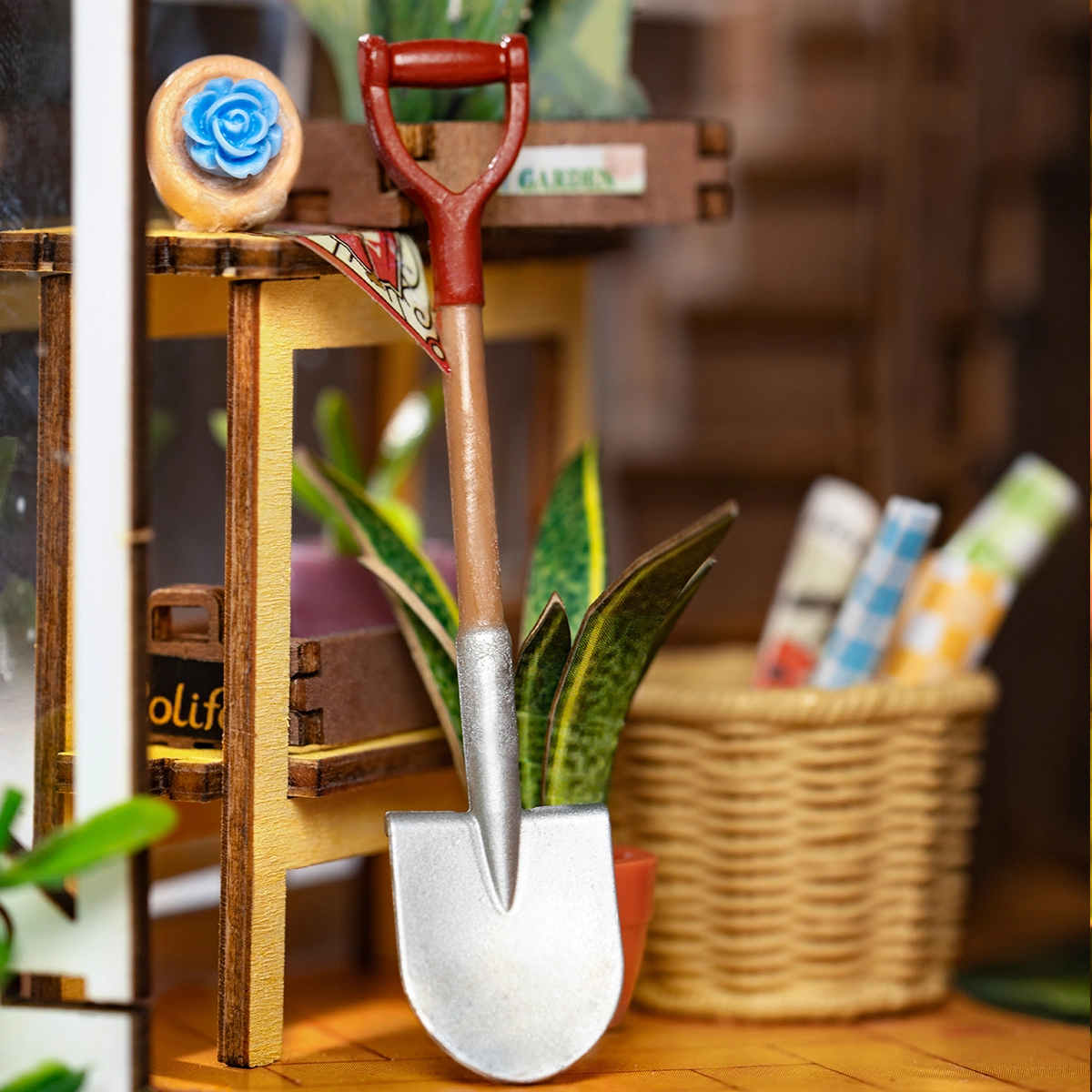 Rolife Book Nook & Wonderland Garden House