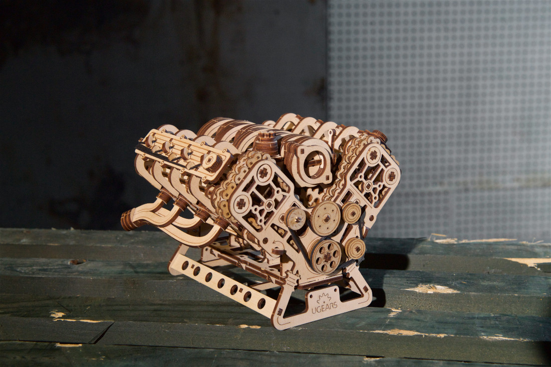 U-Gears V8 Motor mechanisch houten bouwpakket