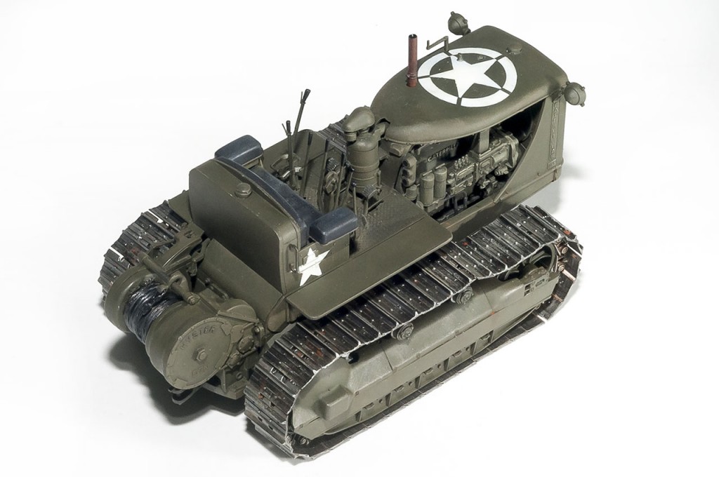 MiniArt U.S. Tractor w/Towing Winch & Crewmen 1/35