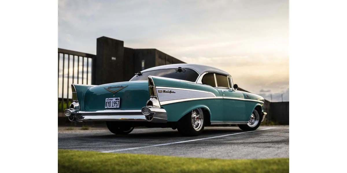 Kyosho Fazer MK2 (L) Chevy Bel Air Coupe 1957 Turquoise Readyset 1/10