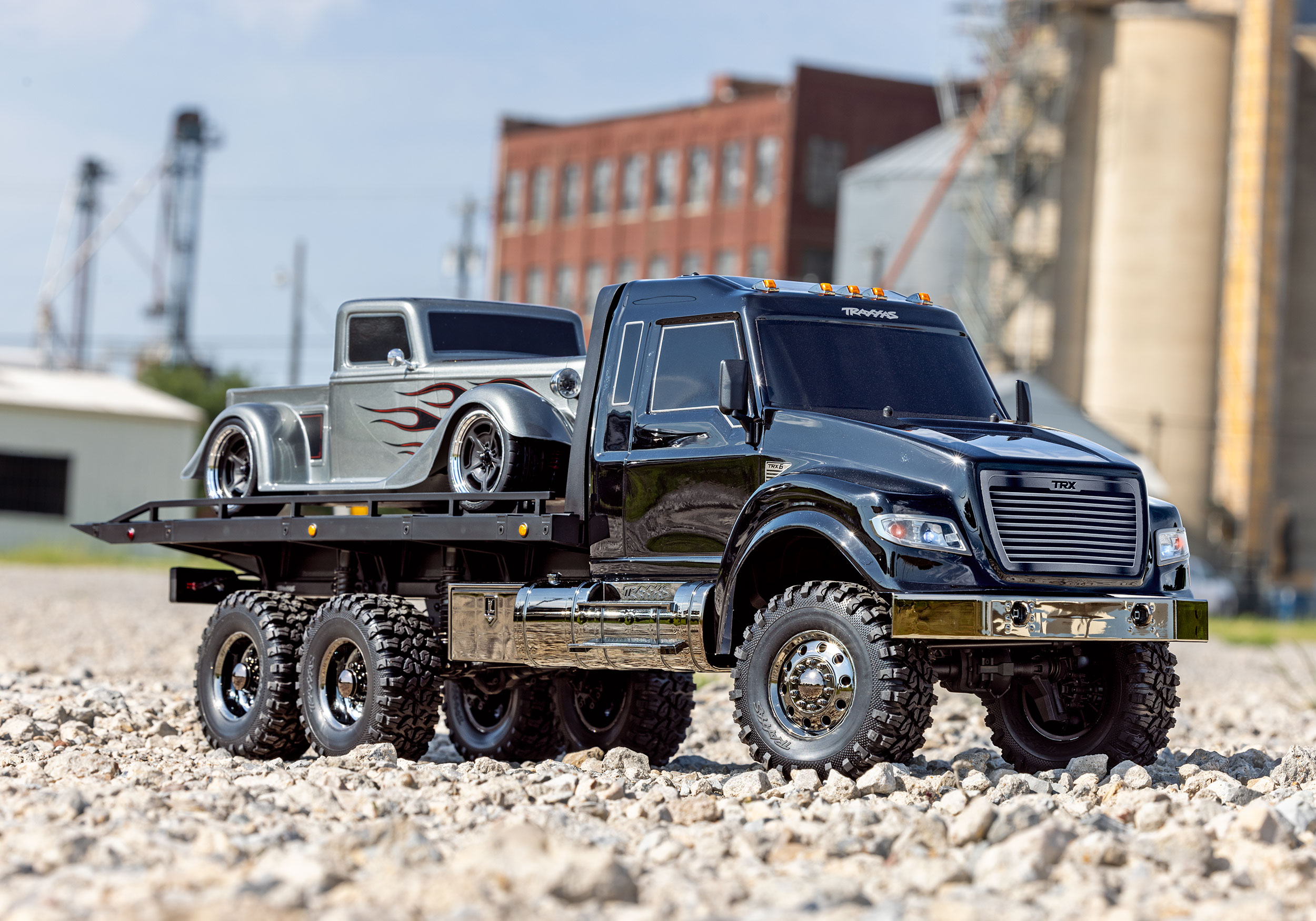 Traxxas Ultimate RC Hauler Truck with Winch Black RTR 1/10