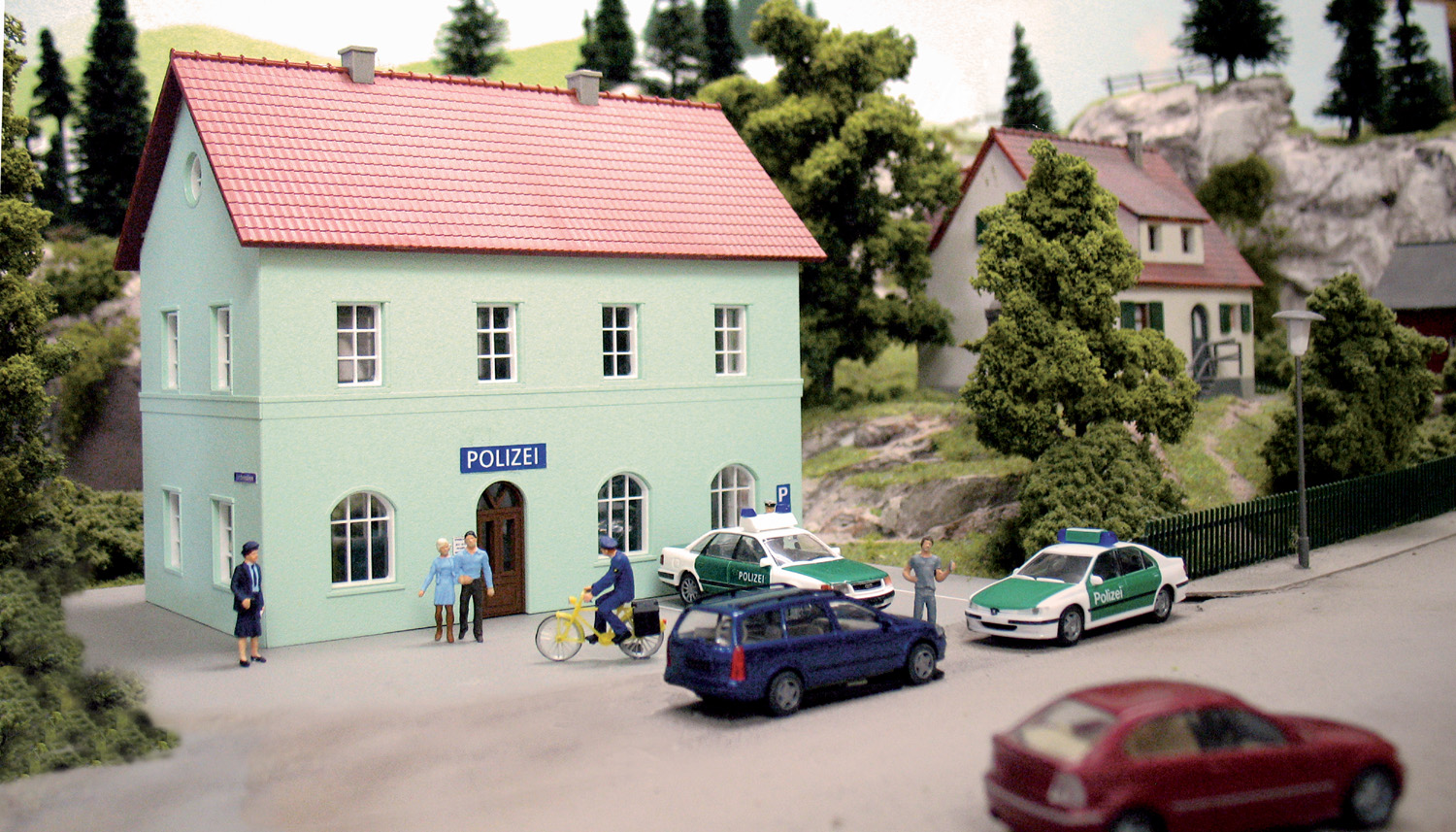 Piko Polizeistation H0