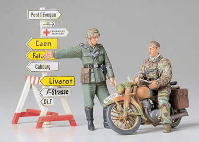 Tamiya German Motorcycle Orderly Set 1/35