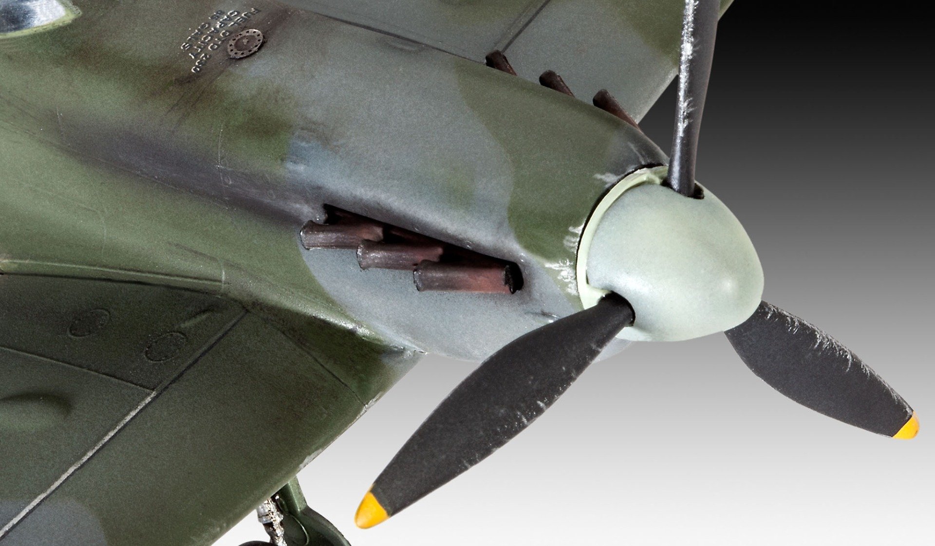 Revell Spitfire MK.II 1/48