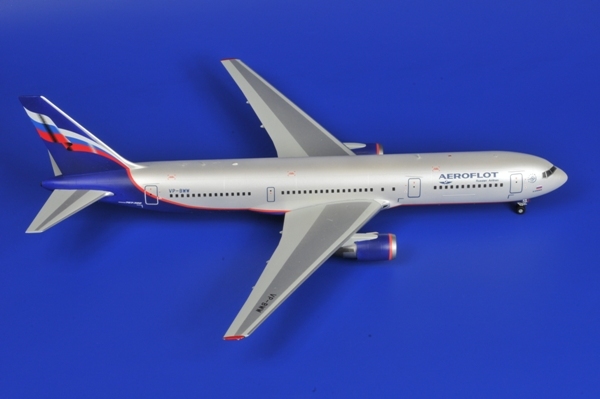 Zvezda Civil airliner Boeing 767-300 1/144