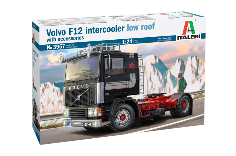 Italeri Volvo F12 Intercooler Low Roof with accessories Truck 1/24