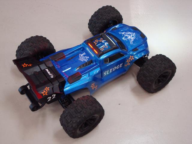 Occasion Traxxas Sledge V2 Belted Brushless 6S Off-Road Truggy 1/8 4WD TSM RTR