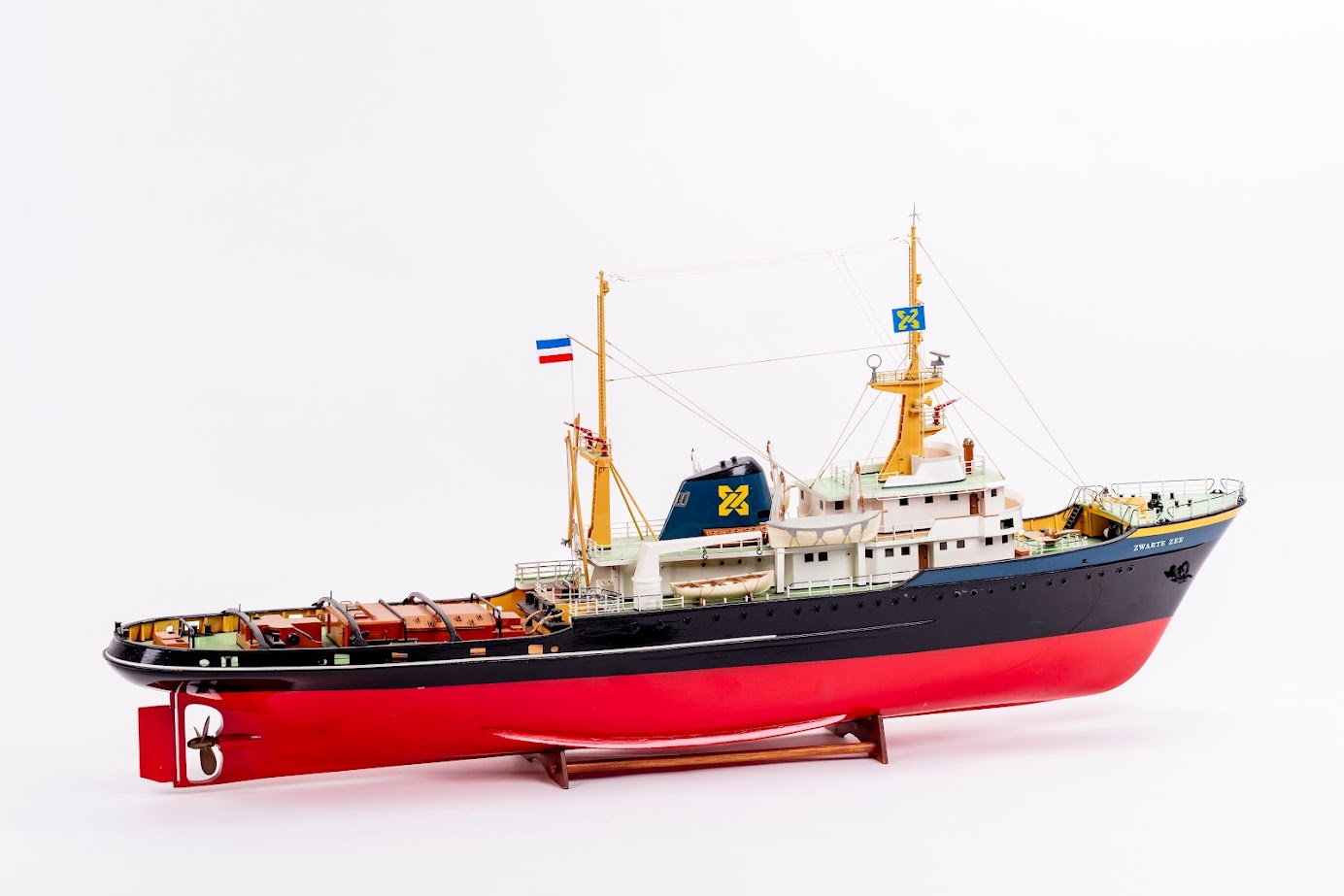 Billing Boats Zwarte Zee 1/90