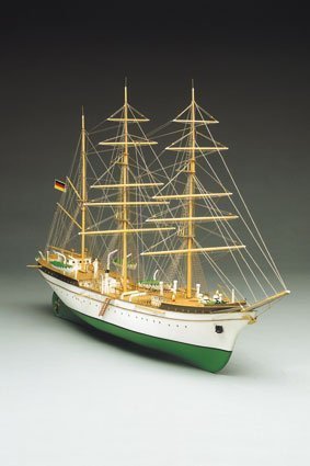 Mantua Model Gorch Fock 1/90