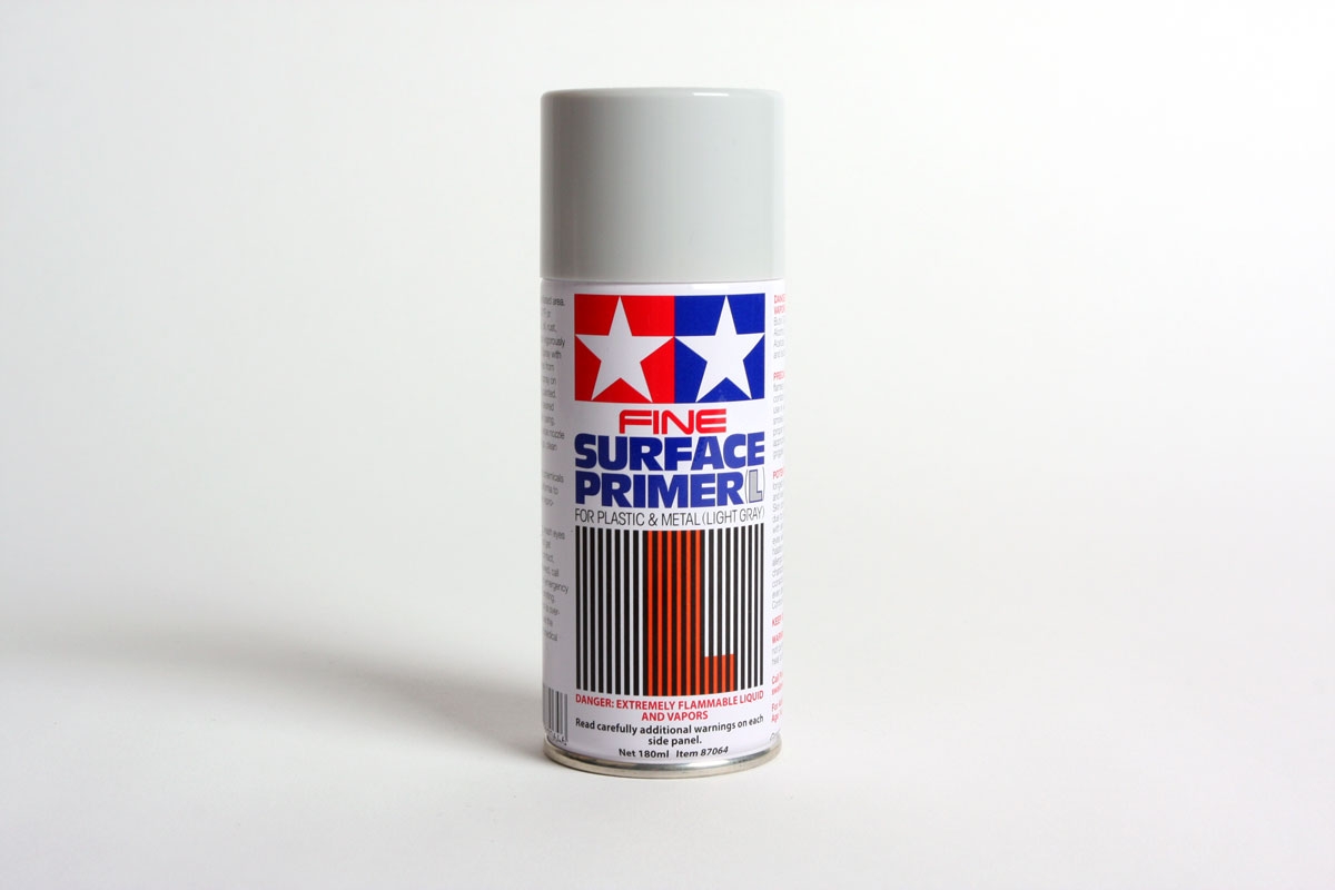 Tamiya Fine Surface primer Light Gray 180ml Spuitbus
