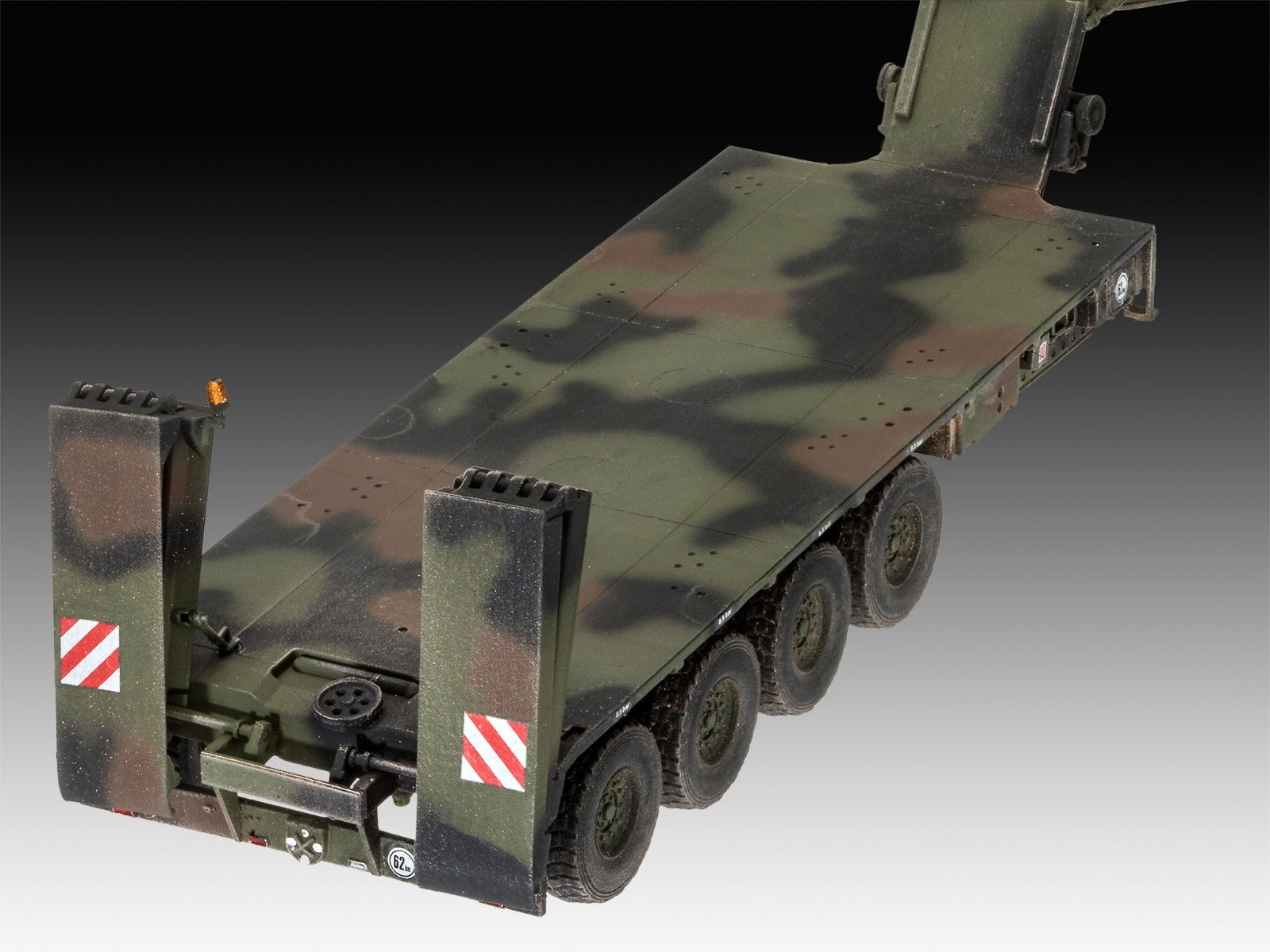Revell SLT 50-3 Elefant Leopard 2A4 1/72
