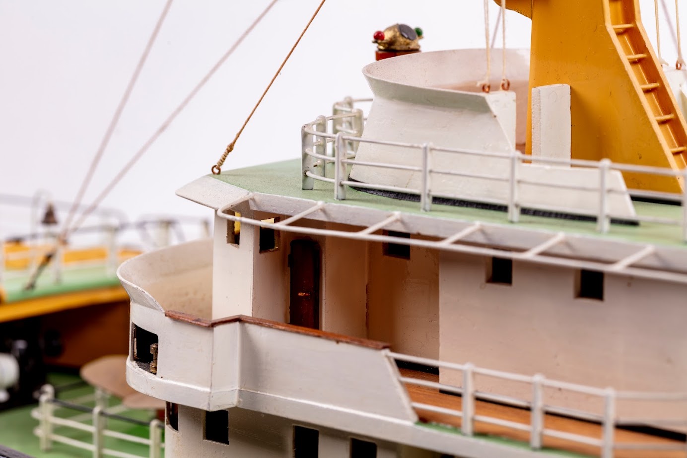 Billing Boats Zwarte Zee 1/90