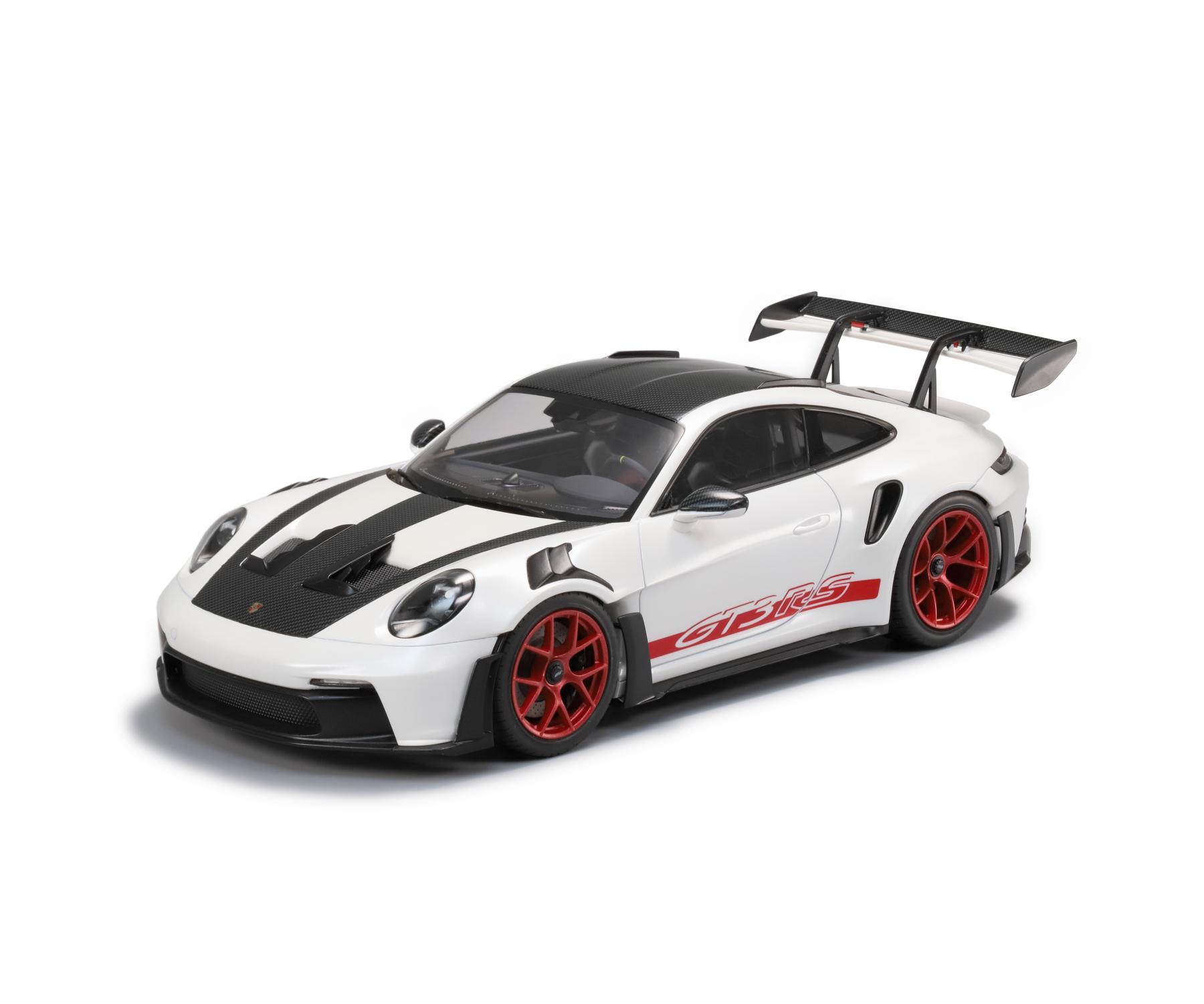 Tamiya Porsche 911 GT3 RS (992) 1/24